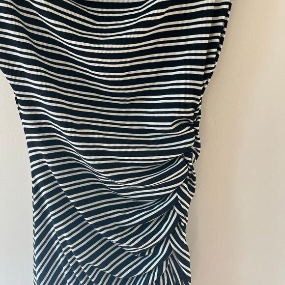 BY ANTHROPOLOGIE RIBBED KNIT Gathered Striped Dress size Small - Picture 10 of 10